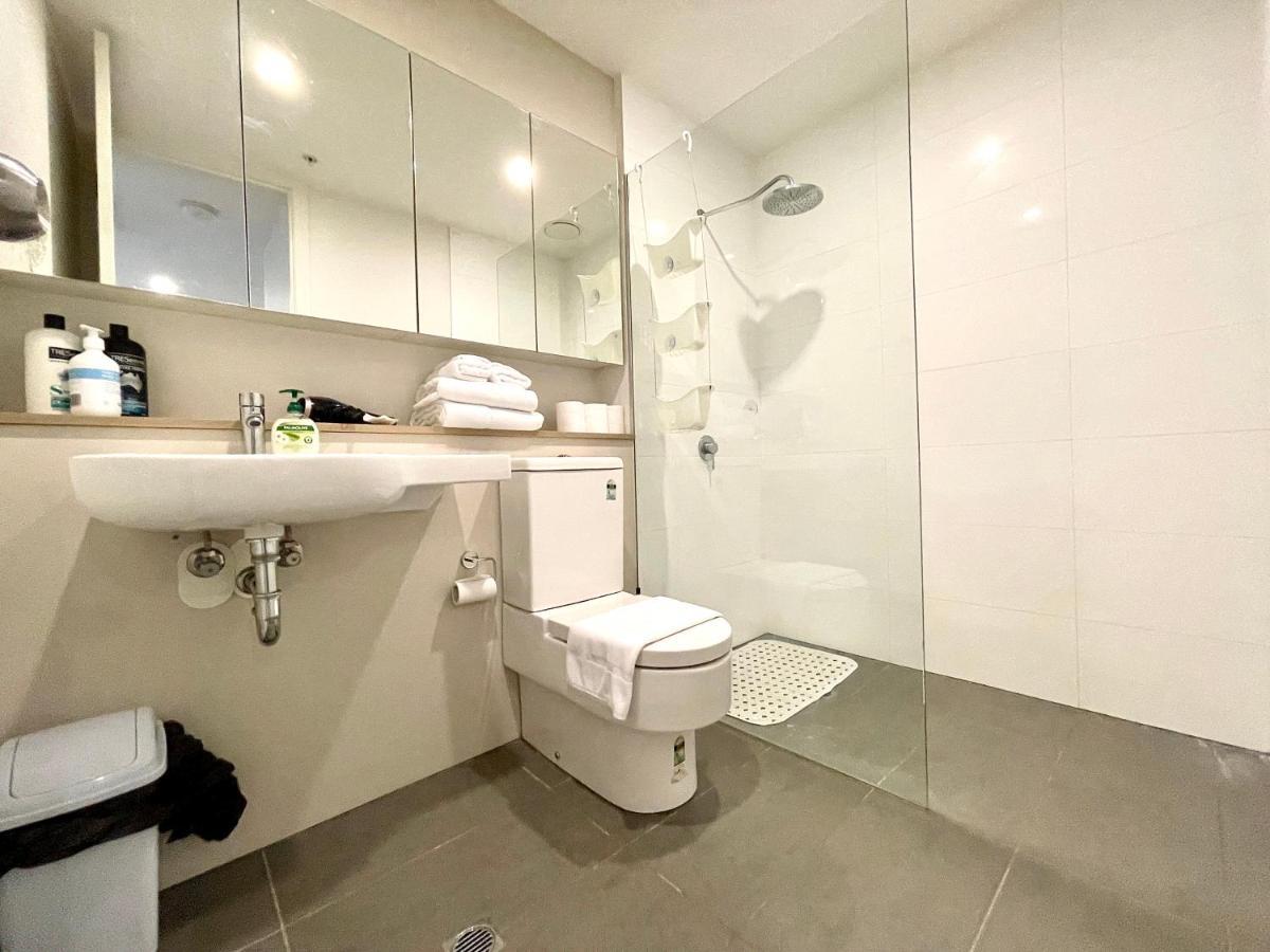 Apartment Readyset At Charman
