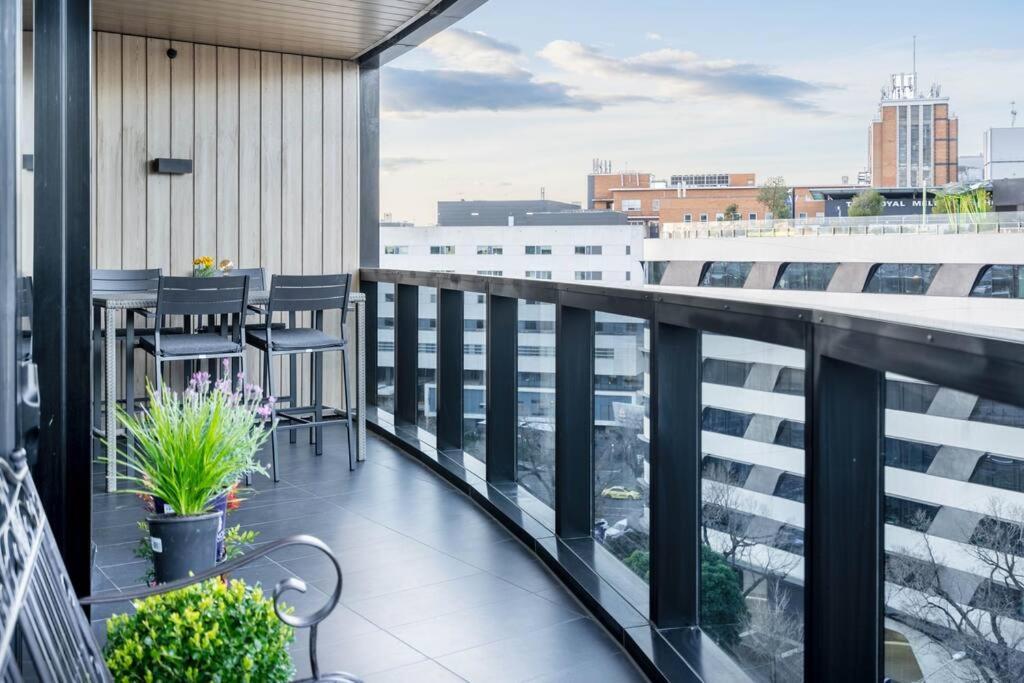 Stunning 2b North Mel Next To Uni Freeparking#na10 Apartment *