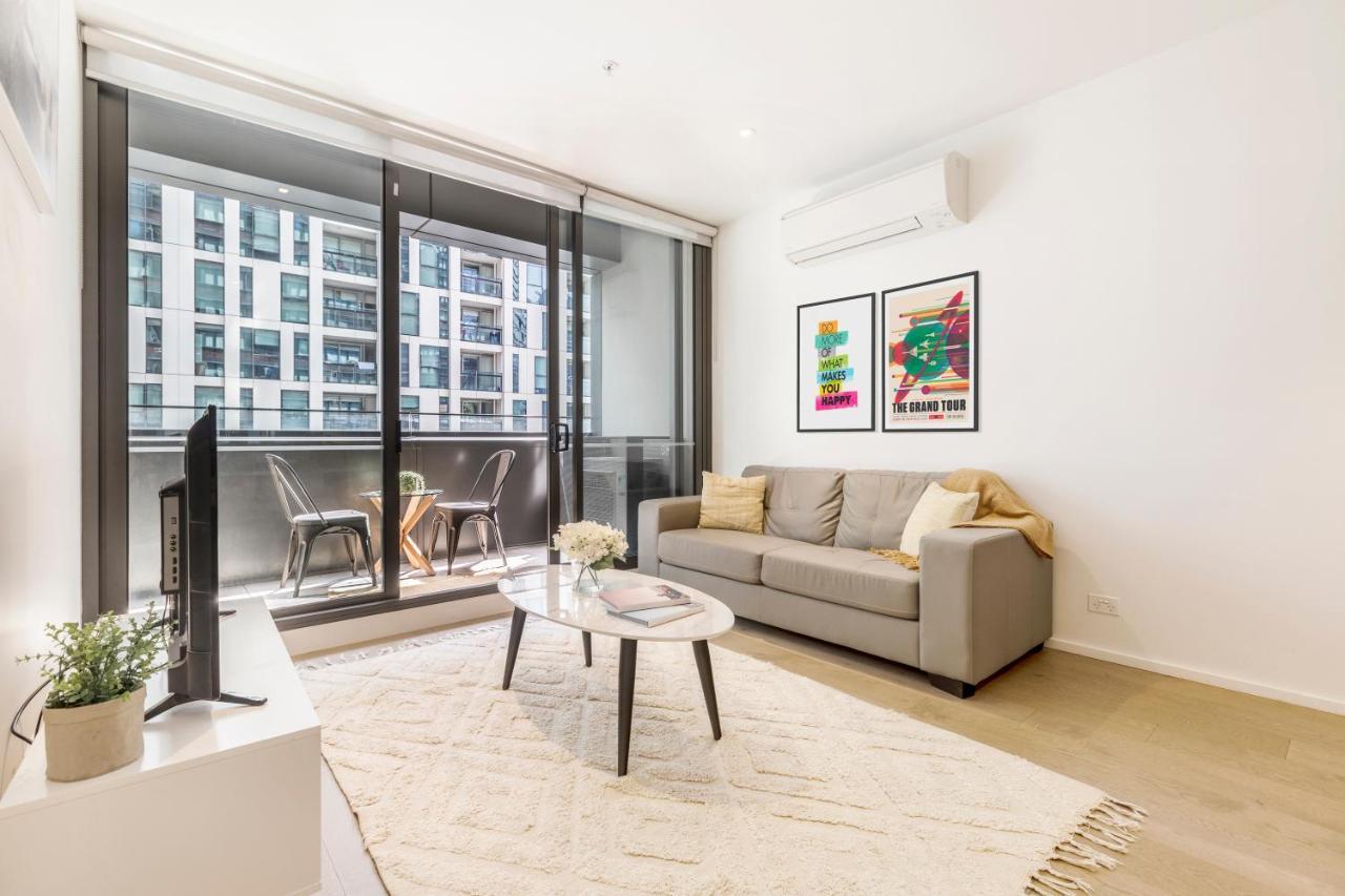 Kula Docklands Apartment