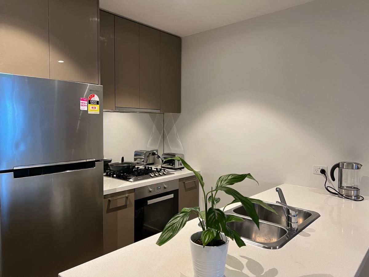 Elegant Three Bedrooms With Free Parking In Southbank Near Crown