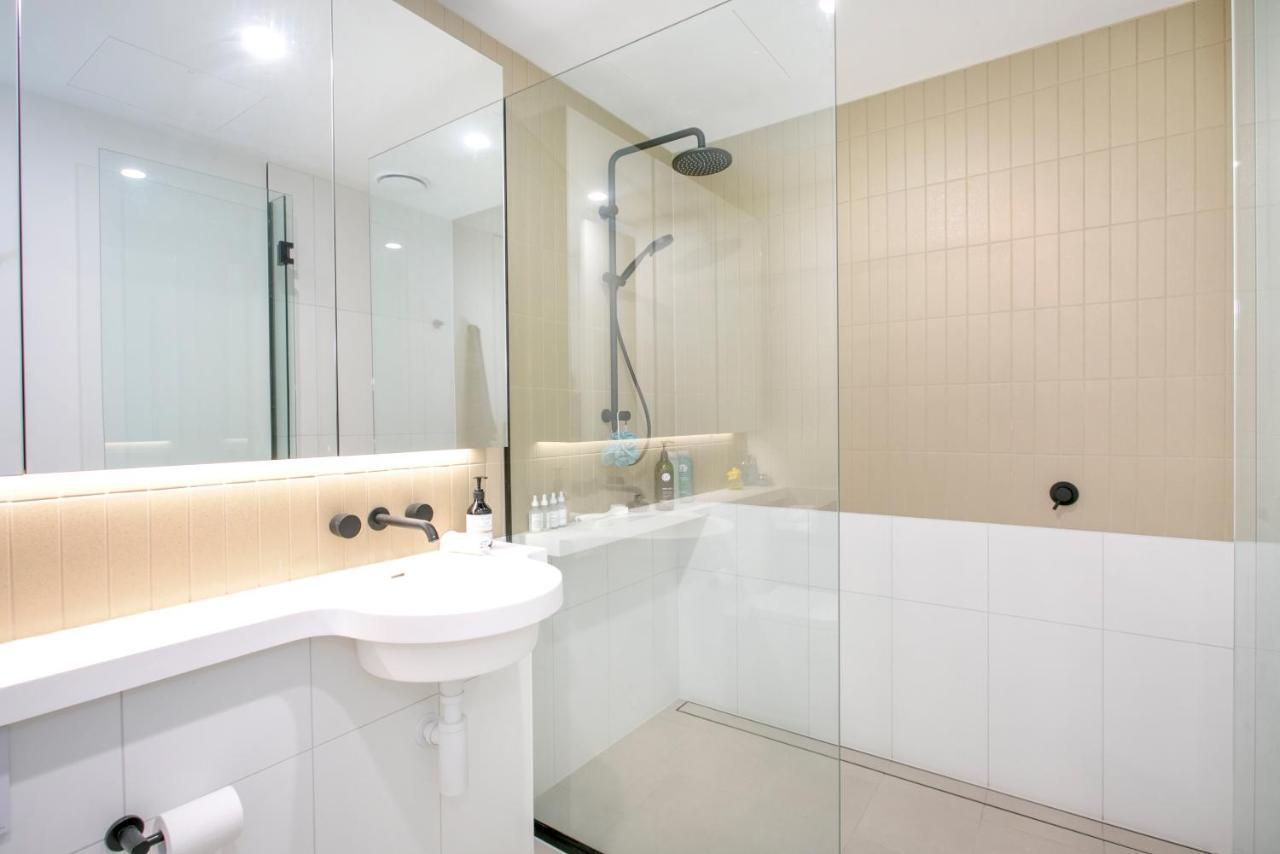 Apartment Rest Modern One Bedroom At Premier Tower Melbourne