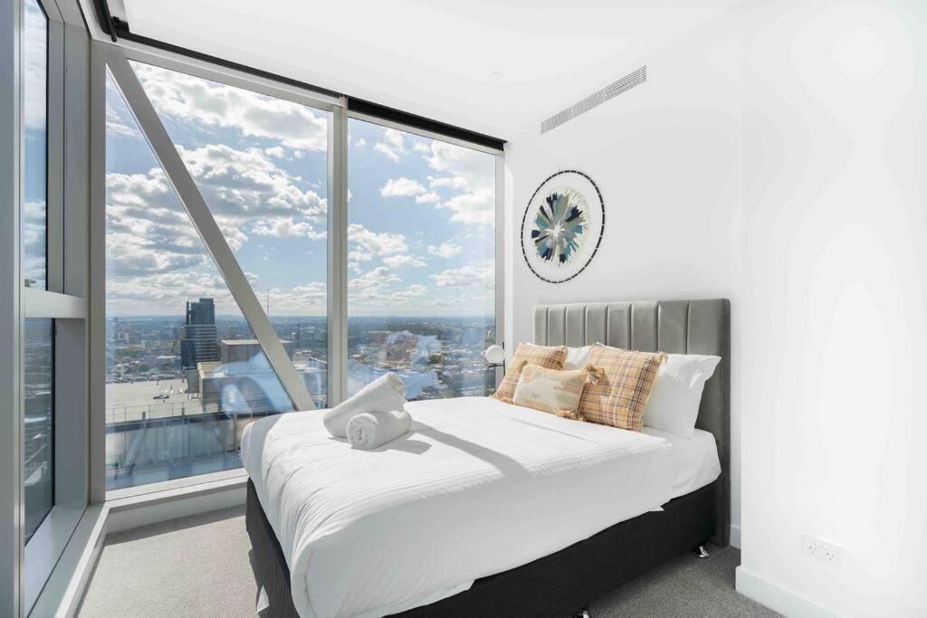 Prestigious 2b Unreal Harbour View #wsp37bb