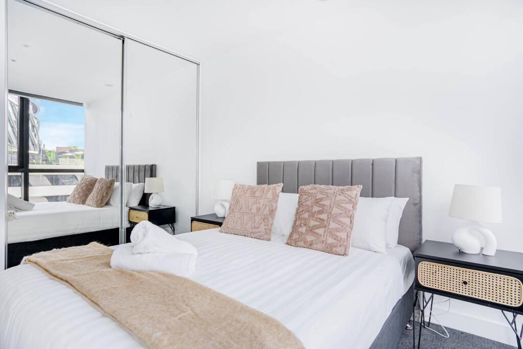 Apartment Stunning 2b North Mel Next To Uni Freeparking#na10 Melbourne