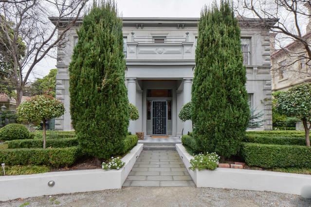 Guest house Waratah Stay - A Boutique Experience Melbourne