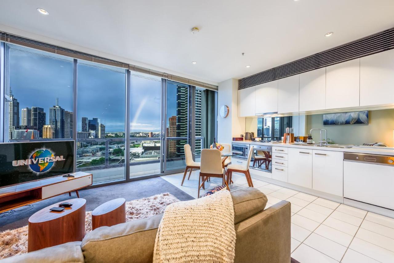 Exclusive - Freshwater Place Apartment *