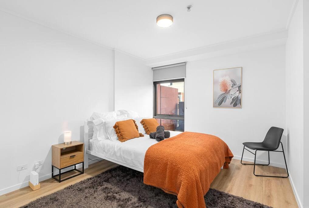 2-bedroom In Paris End Of Cbd Apartment