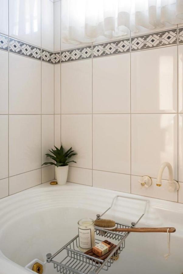 Cosy Private Easy Access To & Airport Homestay
