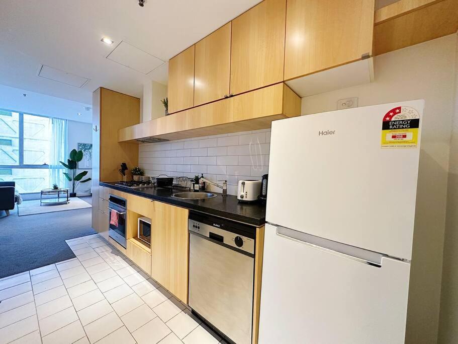 Cbd Central Qv 1-bedroom Apt *