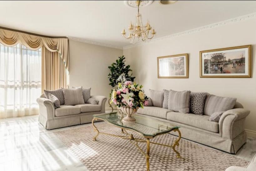 Homestay Cosy Private Easy Access To & Airport