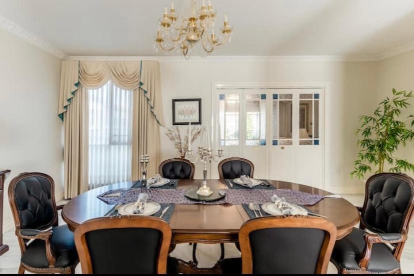 Cosy Private Easy Access To & Airport *