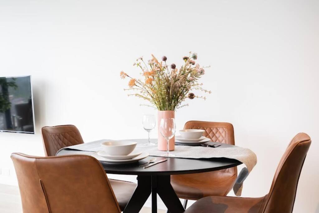 Glamorous 3 Bedder Southbank Home#2 Free Parking#msq19 Apartment *