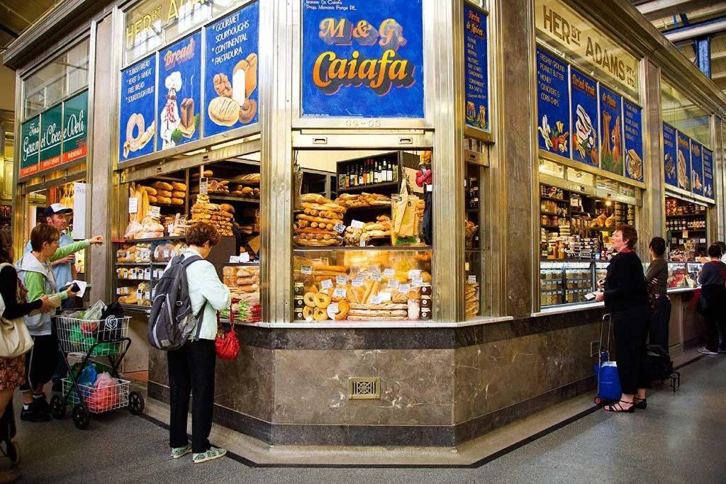 An Elegant Apt, 5-min Walk To Queen Victoria Market Apartment Melbourne