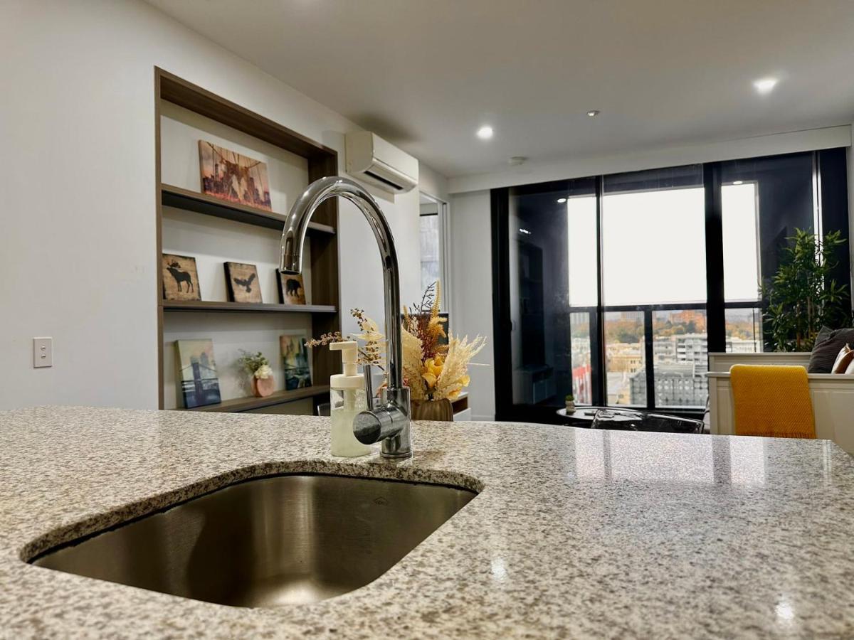Exclusive 2b2b Swanston Central With Netflix Wifi Apartment *
