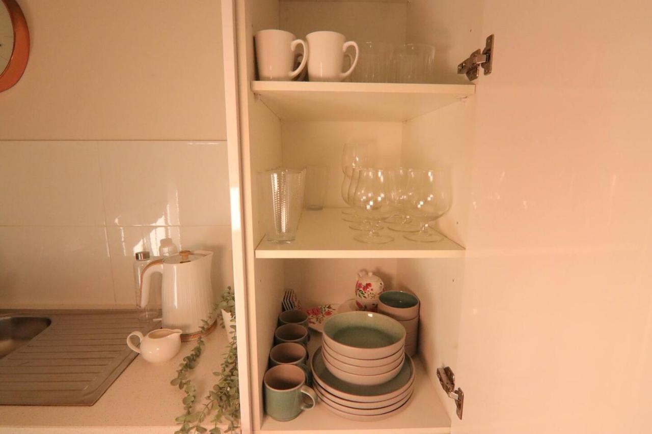Homestay Footscray Just 7km Away To Cbd Newly Stylist Setup *