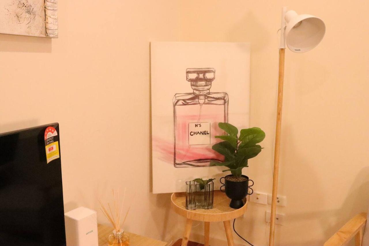 Footscray Just 7km Away To Cbd Newly Stylist Setup Homestay