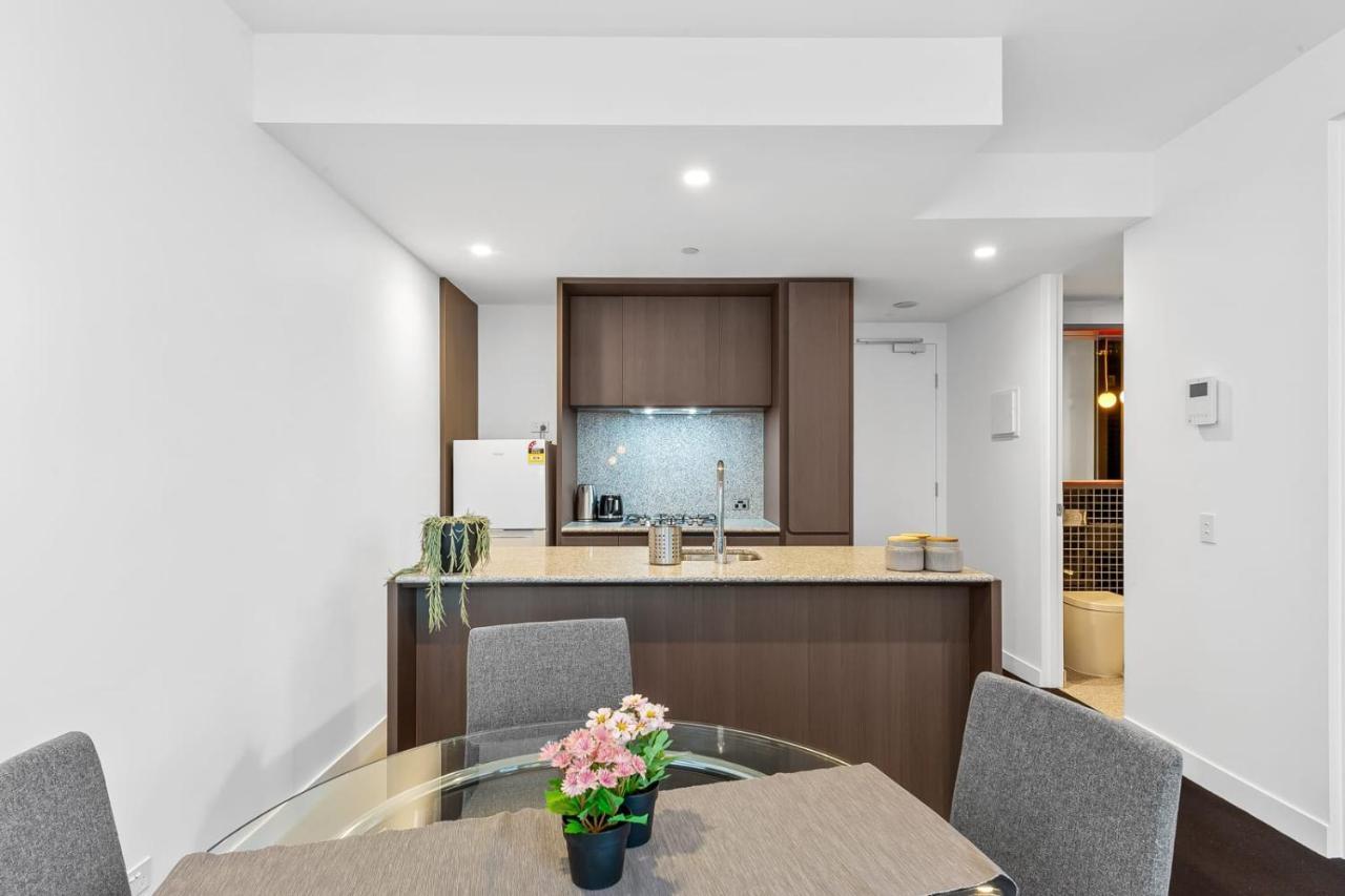 Apartment An Elegant Apt, 5-min Walk To Queen Victoria Market Melbourne