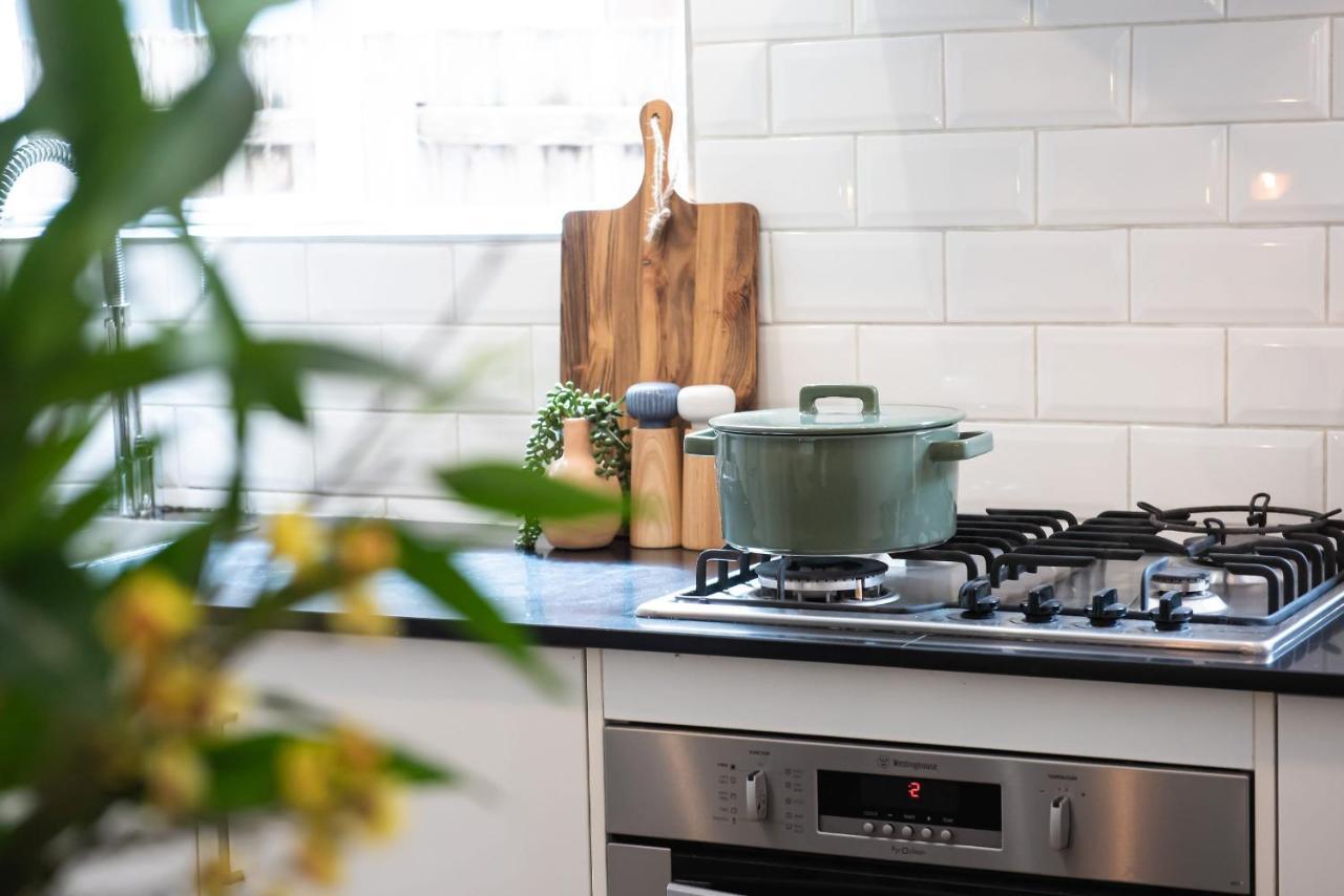 Apartment Opposite Park - Nearby Melbourne