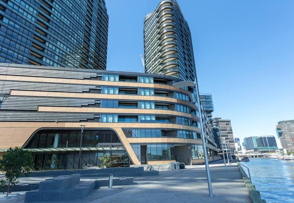 Amazing Col883104s Melbourne