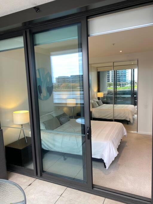 Amazing Col883104s Melbourne
