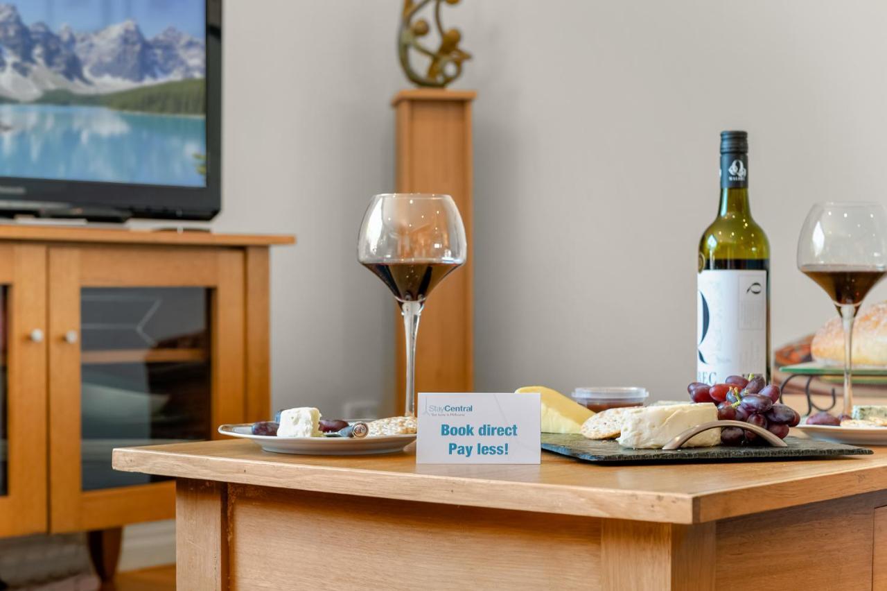 Staycentral - Tranquil Spacious Townhouse Holiday home Melbourne