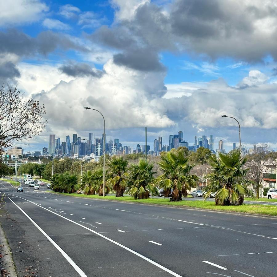 Homestay Footscray Just 7km Away To Cbd Newly Stylist Setup *