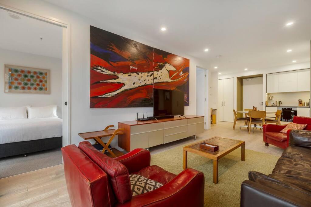Apartment Lovely 2 Bedroom Unit In North - 03068 *