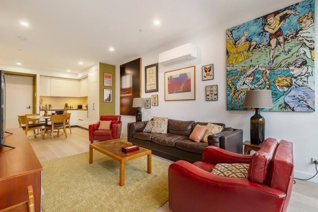 Lovely 2 Bedroom Unit In North - 03068