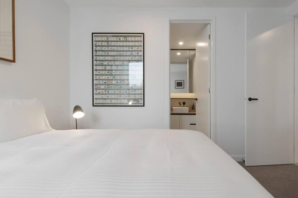 Apartment Lovely 2 Bedroom Unit In North - 03068 Melbourne