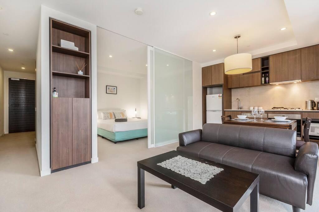 Apartment Perfect Position