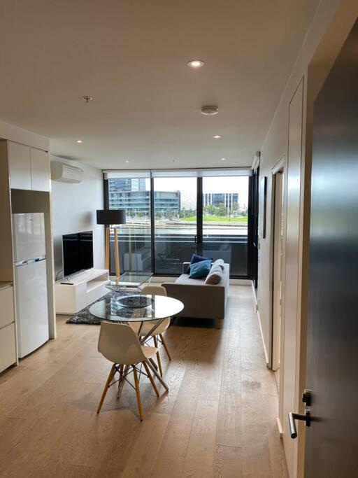 Apartment Amazing Col883104s