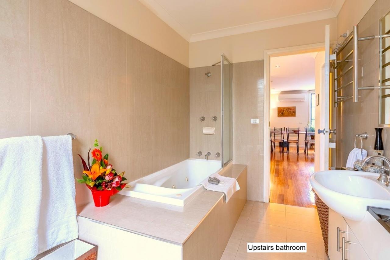 Staycentral - Tranquil Spacious Townhouse