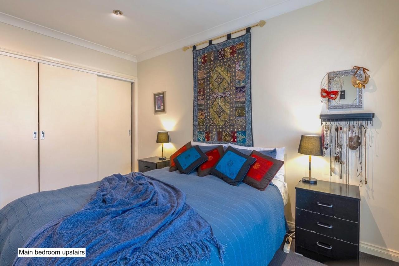 Staycentral - Tranquil Spacious Townhouse Melbourne