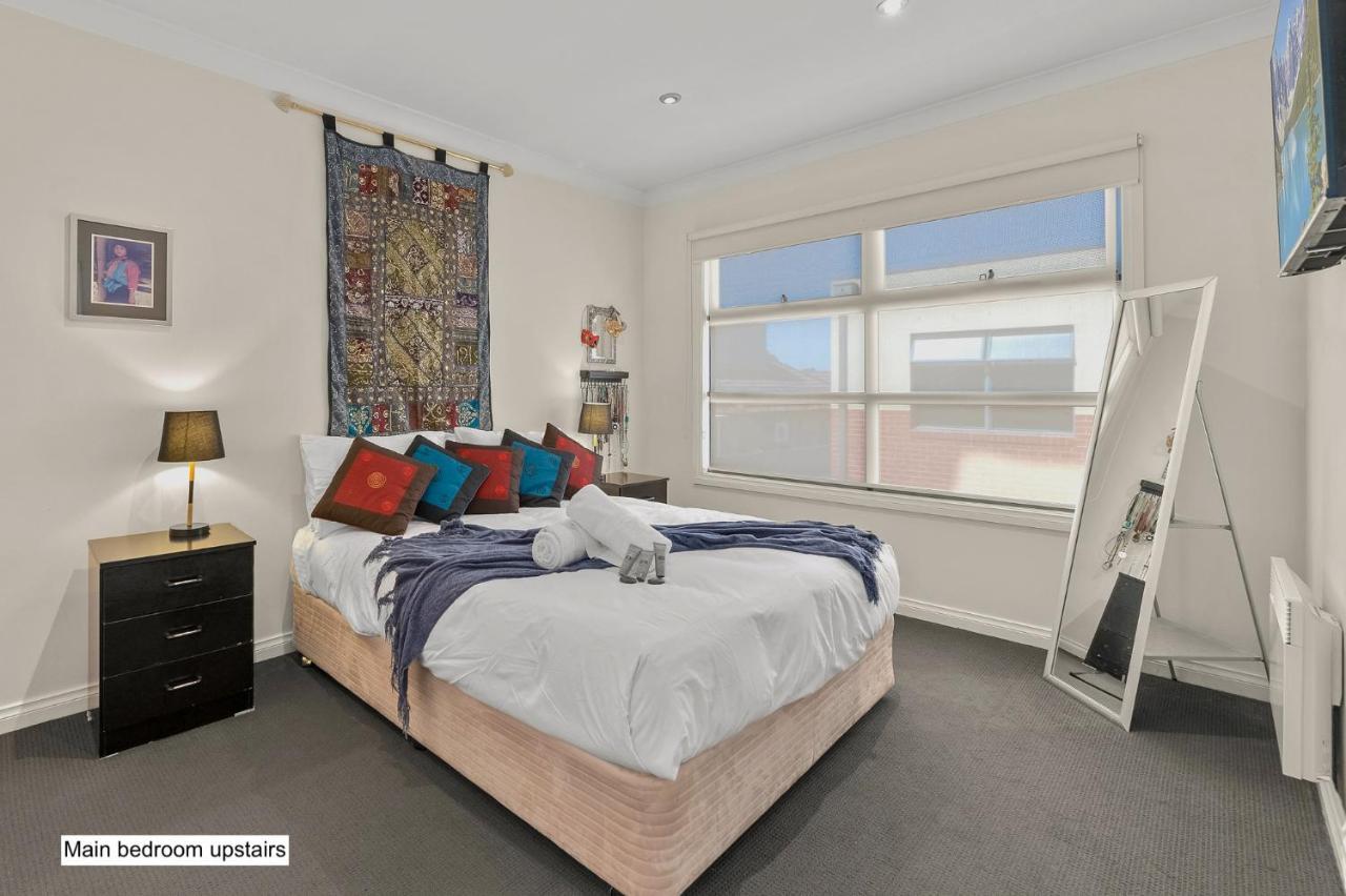 Staycentral - Tranquil Spacious Townhouse Holiday home *