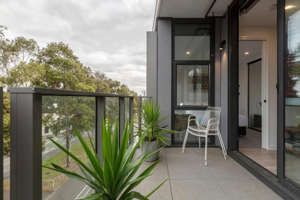 Lovely 2 Bedroom Unit In North - 03068 *