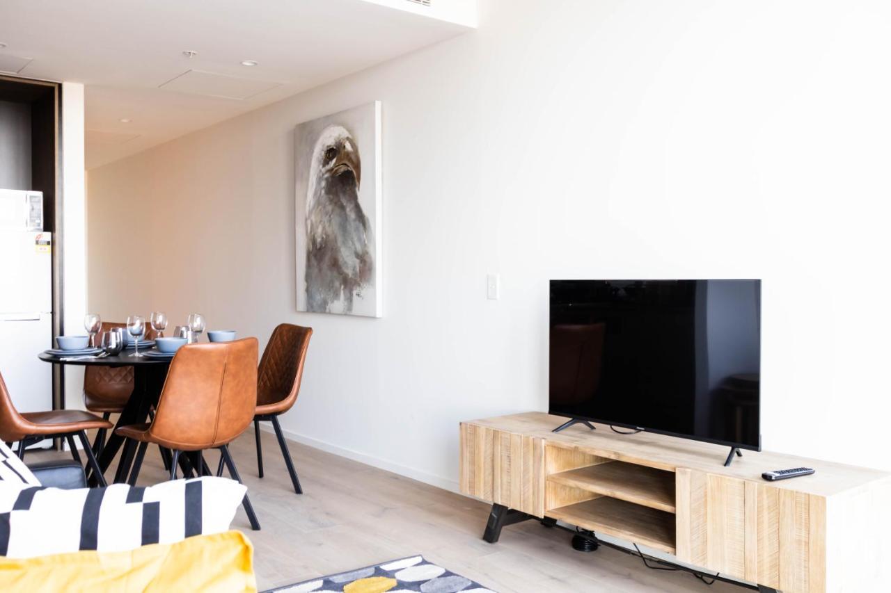 1 Brm, Southbank, Next To Crown, King Bed Apartment Melbourne