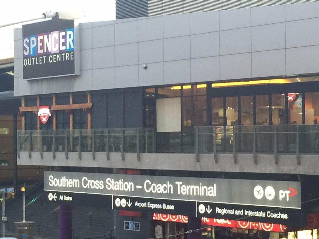 Southern Cross Serviced Aparthotel 4*
