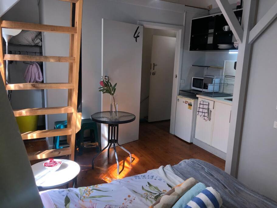 Carlton Loft Studios. Tiny House Movement. Apartment *