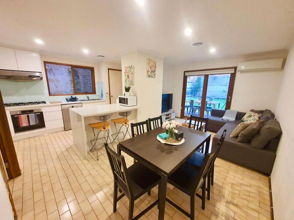 4br Richmond Townhouse - Free Wifi-parking-netflix