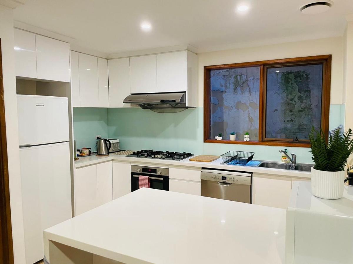 4br Richmond Townhouse - Free Wifi-parking-netflix Holiday home