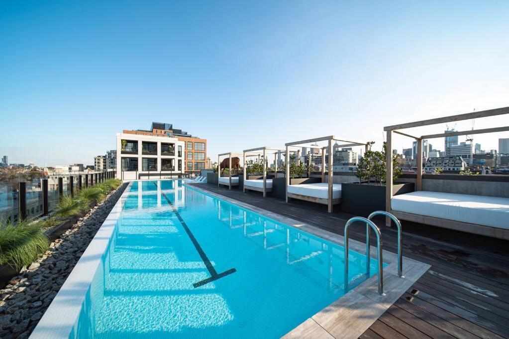 Stylish 1 Bedroom In Collingwood *