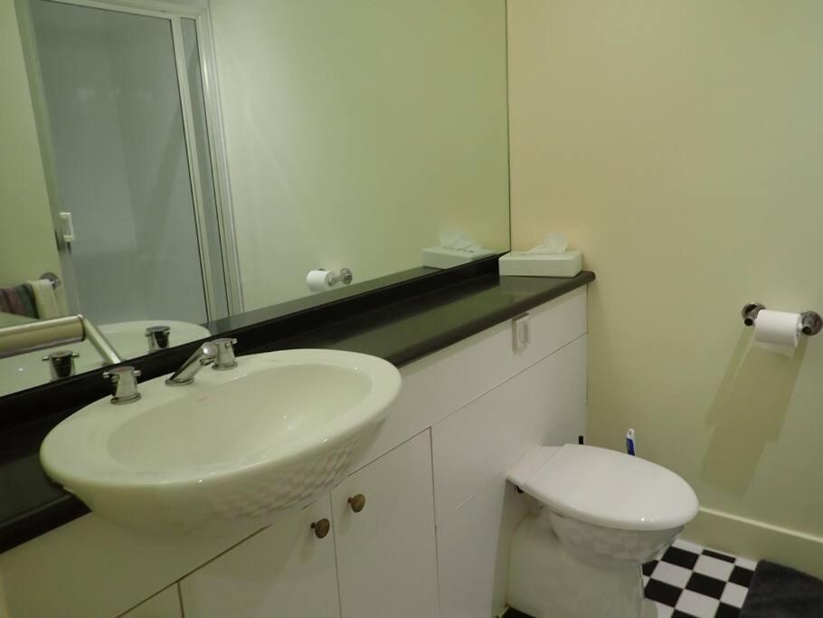 East Studio - Mcg, Cbd, Shops, Transport Apartment Melbourne