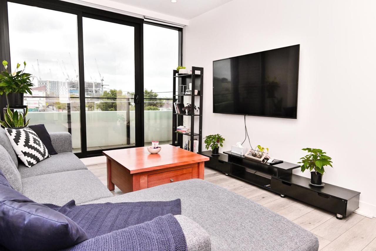Apartment Contemporary Comfort *