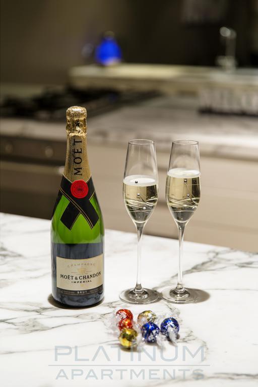 Platinum Luxury Stays At Freshwater Place Aparthotel Melbourne