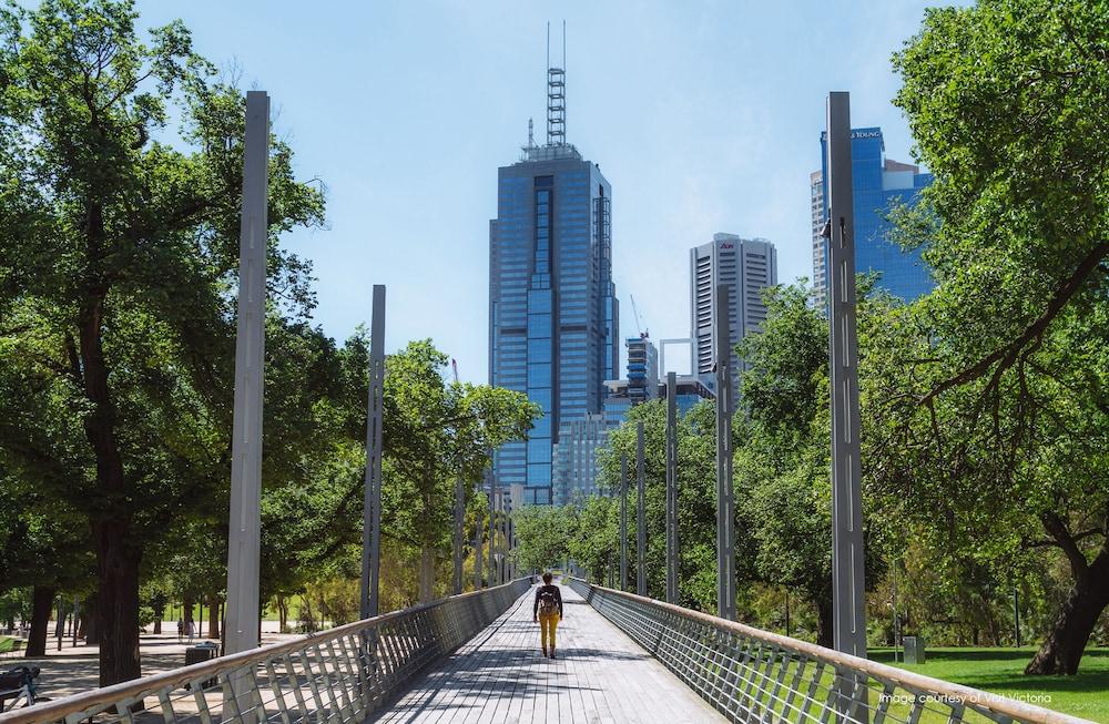 Urban On Elizabeth Melbourne