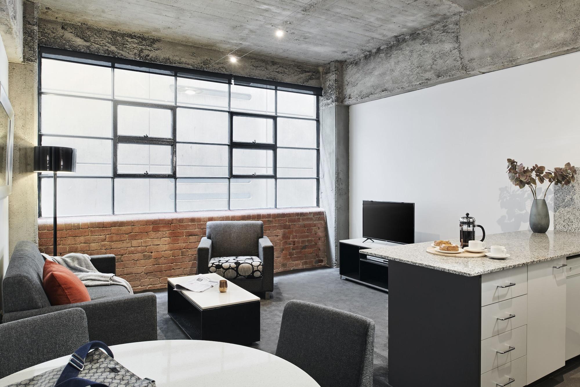 Punthill - Manhattan Aparthotel 4*