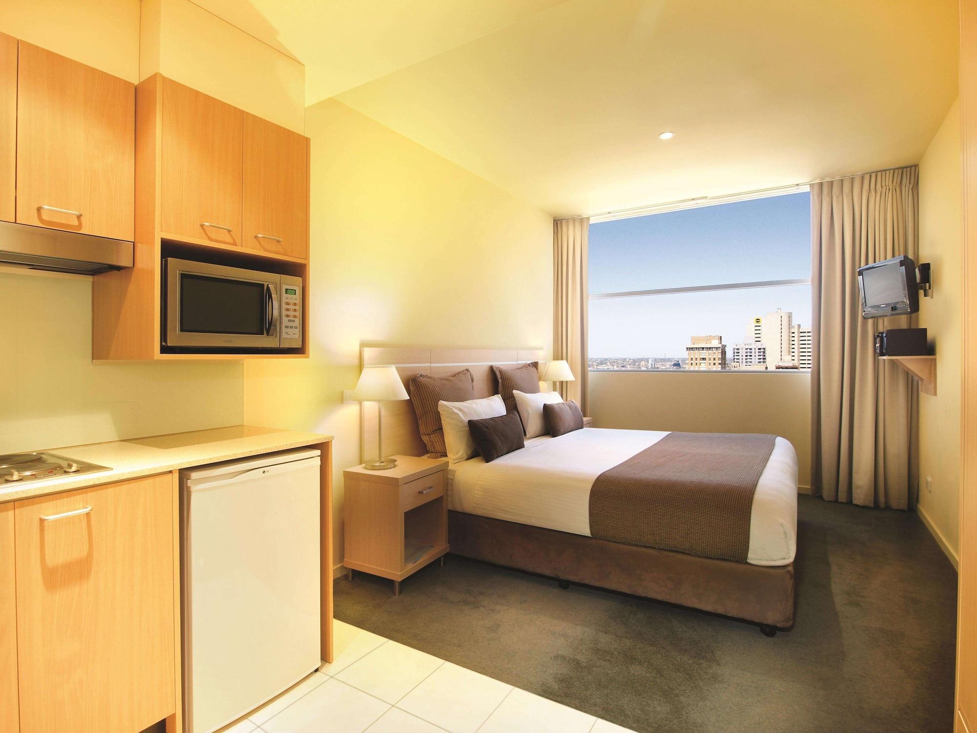 Oaks On Lonsdale Aparthotel