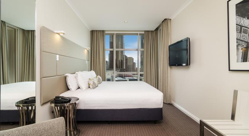 Hotel Clarion Gateway 4*