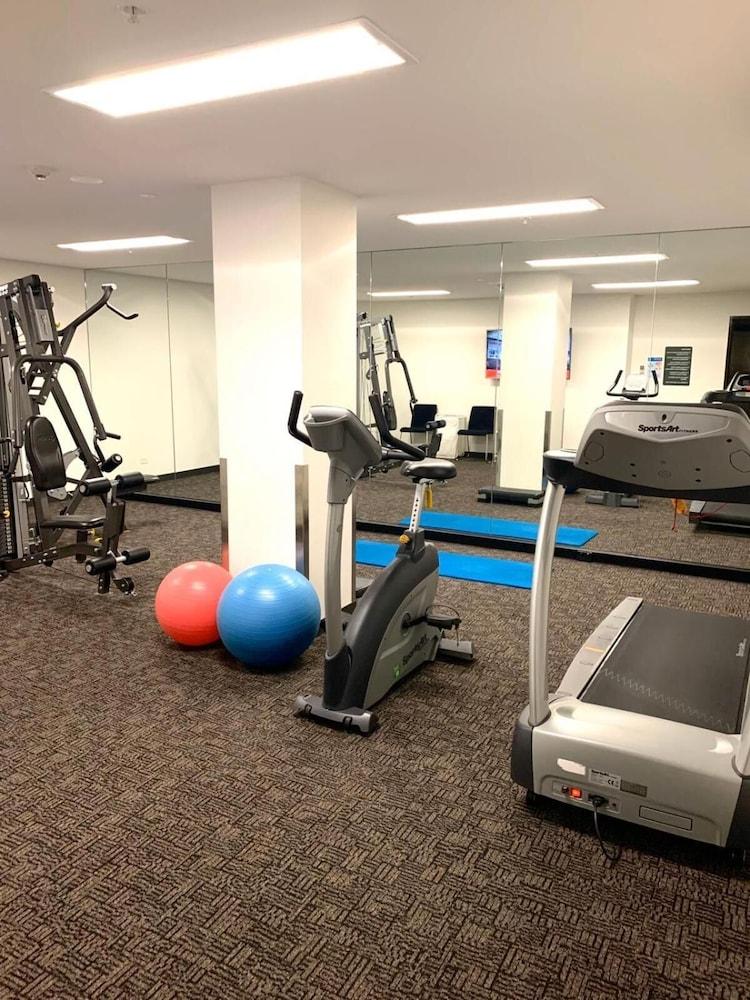 Aparthotel Corporate Living Abbotsford 4*
