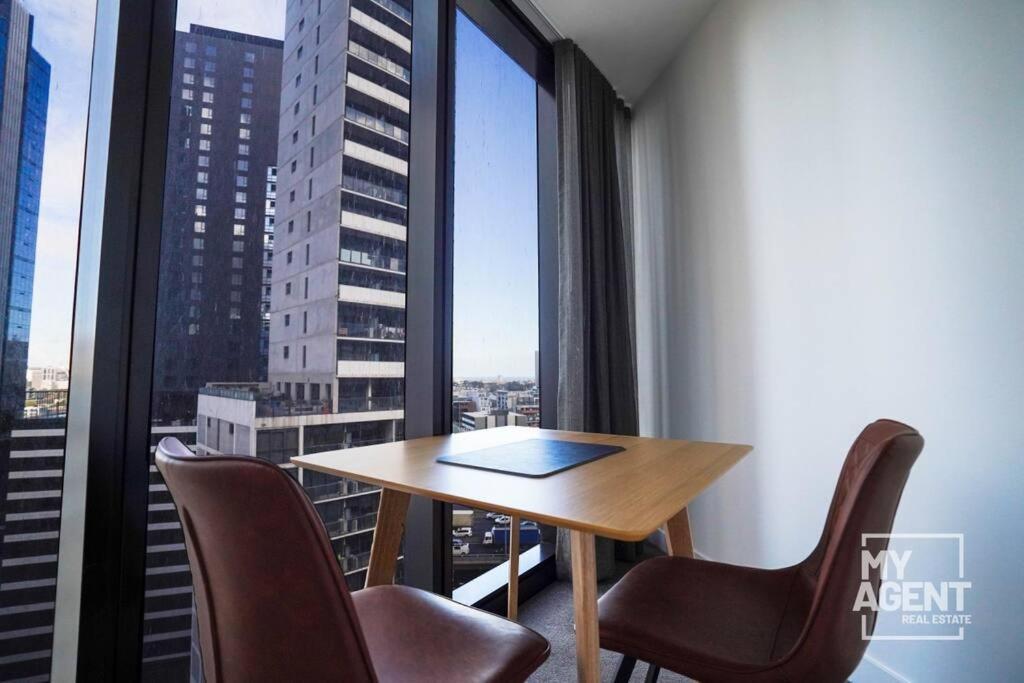 Holiday home Discover Charm On Clarendon *
