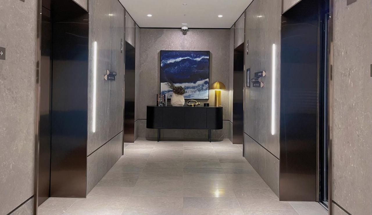 West Side Place By Goodlive Apartment Melbourne